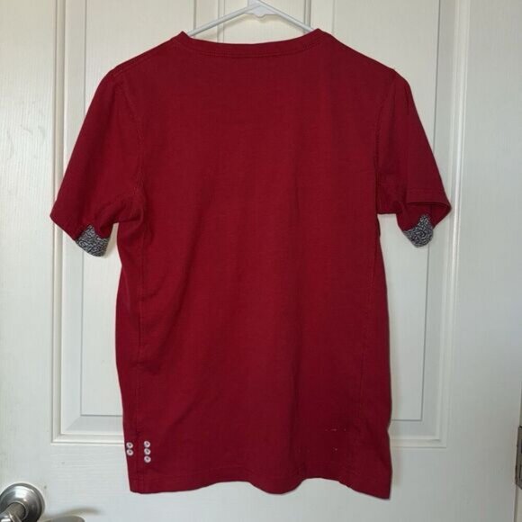 Air Jordan T-Shirt Boys Size XL Red Kids Youth - Picture 3 of 5